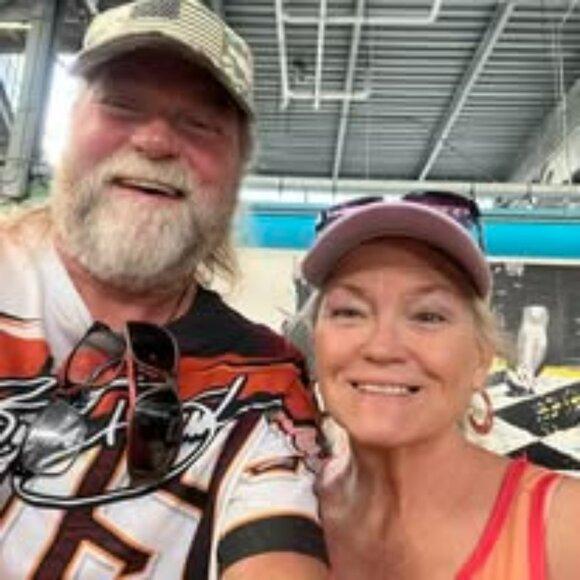 @catjines Like this post so that you will know when I go live, Cathy - Picture 4 of 16